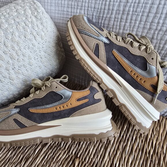 Women's Blowfish Malibu NEW Suede Lace Up Athletic Sneakers Size 7.5 - Picture 5 of 16